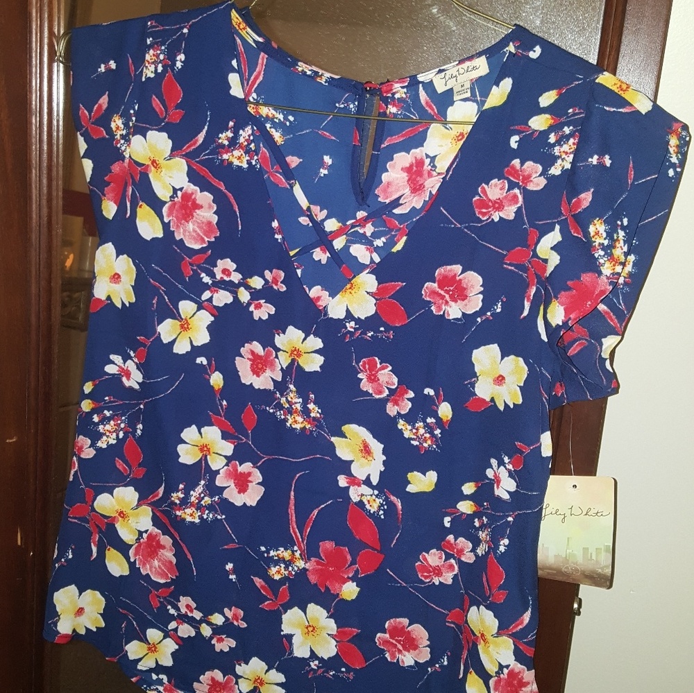 Lily White blouse